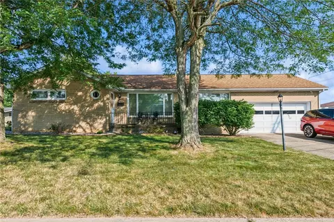 360 W 1st Ave, Latrobe, PA 15650