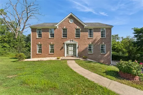 530 Glenhaven Dr, Glenshaw, PA 15116