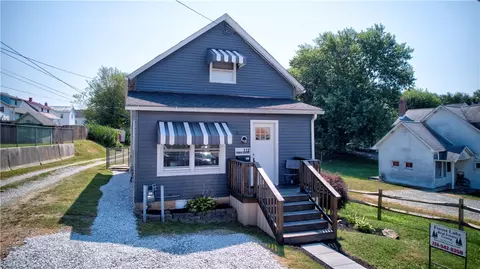 112 Yoder Ave, Mount Pleasant, PA 15666
