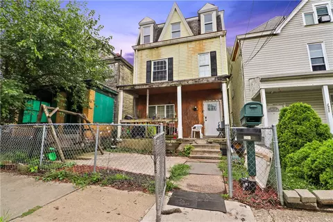 2953 Merwyn Ave, Pittsburgh, PA 15204