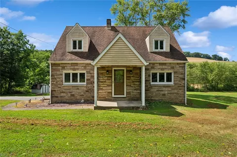 128 Mollick Ln, Greensburg, PA 15601