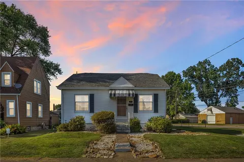645 Earl Ave, New Kensington, PA 15068