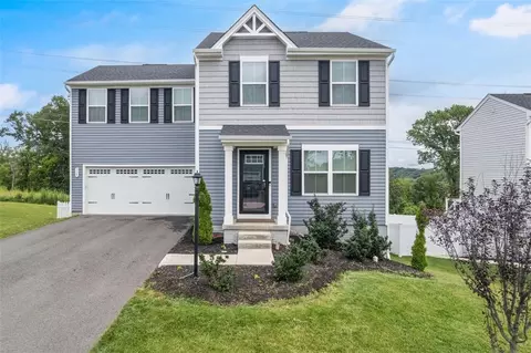 315 Ruth Ct, Imperial, PA 15126