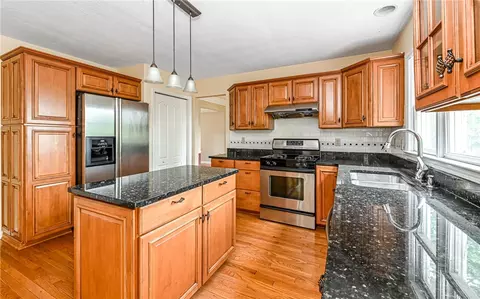 Kitchen - 302 Ridgeway Dr, Wexford, PA 15090 photo 1 of 4