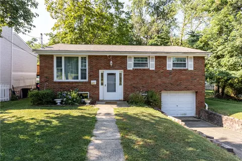 605 Lee Ave Ext, Pittsburgh, PA 15237