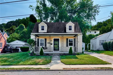 2850 Economy St, Ambridge, PA 15003