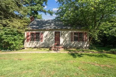 1012 Merwin Rd, New Kensington, PA 15068