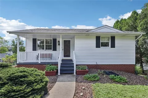 79 Edwin Dr, Irwin, PA 15642 photo 2