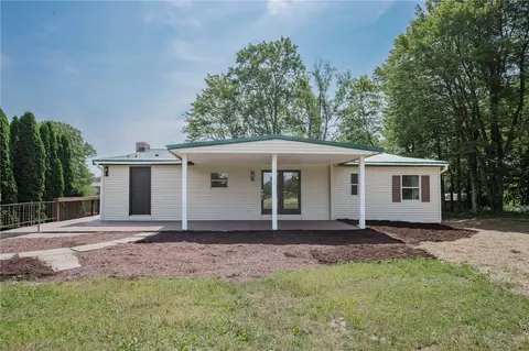 50 Waylin Way, New Florence, PA 15944