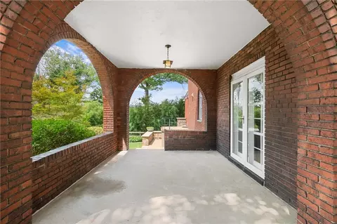 1090 Devon Rd, Pittsburgh, PA 15213 photo 34