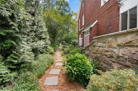 1090 Devon Rd, Pittsburgh, PA 15213 photo 39
