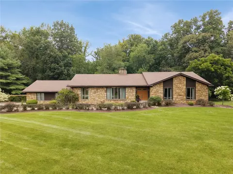 1001 General Forbes Rd, Jeannette, PA 15644