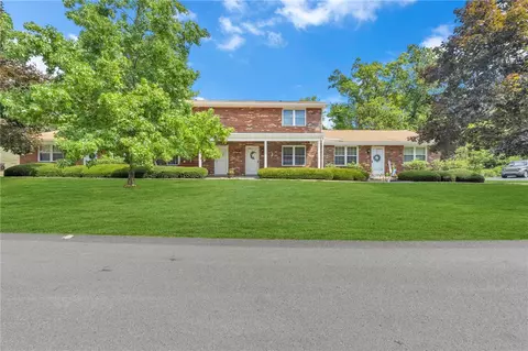 2902 Darlington Rd #402, Beaver Falls, PA 15010