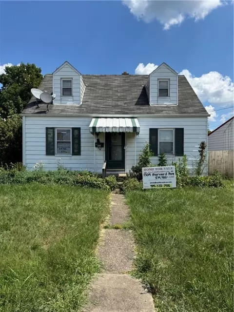 1304 Harvard Ave, Natrona Heights, PA 15065