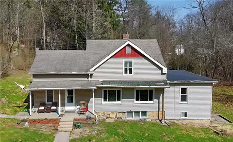 221 Hartzell School Rd, Fombell, PA 16123