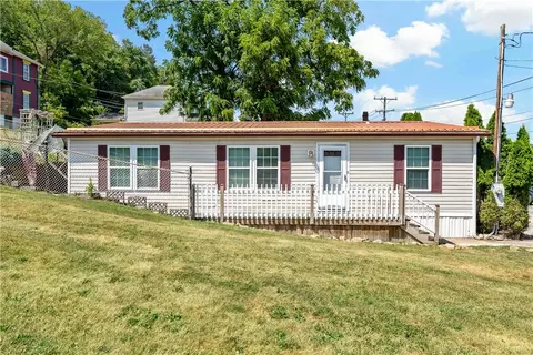 152 Highland Ave, Avella, PA 15312