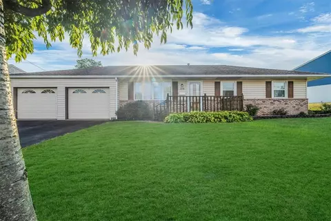 109 Forbes Dr, Latrobe, PA 15650