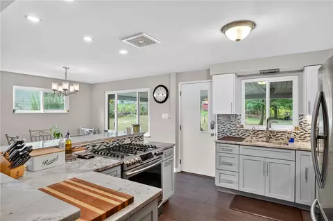 2796 Clearview Rd, Allison Park, PA 15101 photo 11