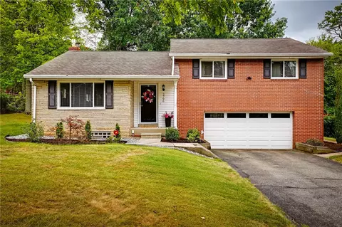 2796 Clearview Rd, Allison Park, PA 15101