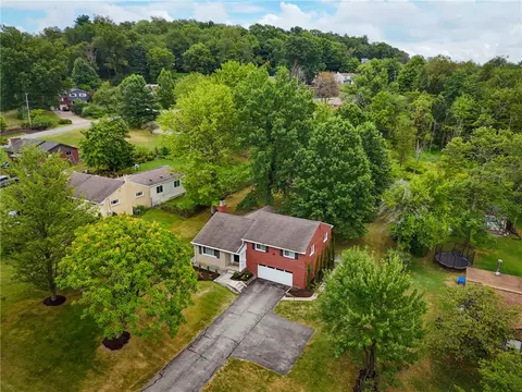 2796 Clearview Rd, Allison Park, PA 15101 photo 5