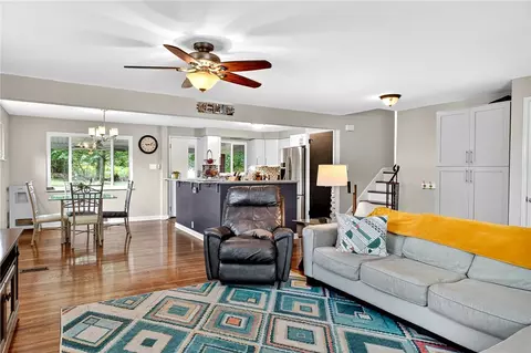 2796 Clearview Rd, Allison Park, PA 15101 photo 9