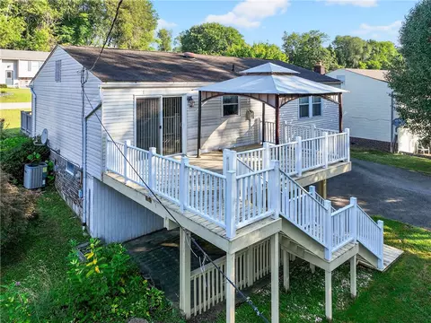 1895 Ivanhoe Dr, North Huntingdon, PA 15642 photo 26