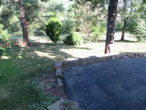 Exterior - 290 Mcmurray Rd, Pittsburgh, PA 15241 photo 2 of 4
