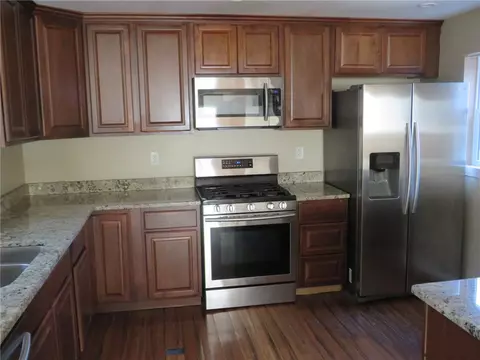 Kitchen - 290 Mcmurray Rd, Pittsburgh, PA 15241 photo 2 of 3