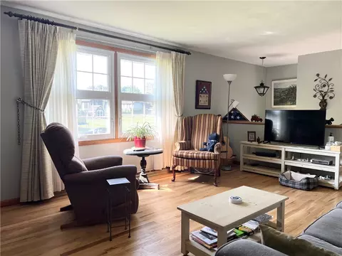 119 Walnut St, Apollo, PA 15613 photo 8