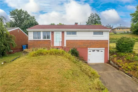 71 Claireview Dr, Carnegie, PA 15106