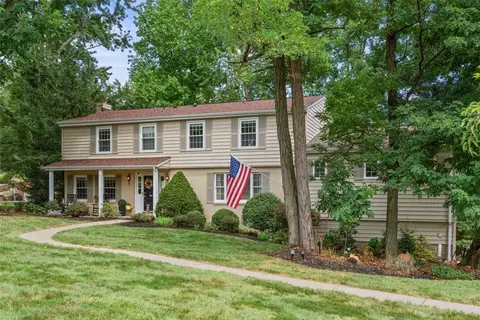 2369 Mill Grove Rd, Pittsburgh, PA 15241