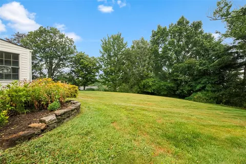 Exterior - 116 Williamsburg Pl, Irwin, PA 15642 photo 9 of 11