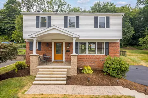 515 Demmler Dr, Pittsburgh, PA 15237