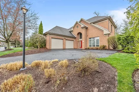 3070 Annandale Dr, Presto, PA 15142