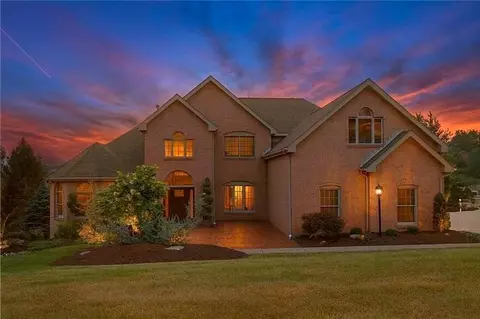 126 Doubletree Dr, Venetia, PA 15367