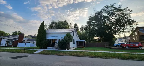 48 S 13th St, Indiana, PA 15701