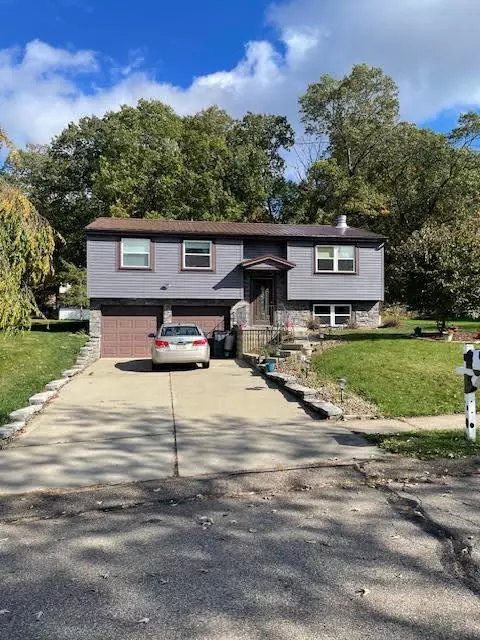 615 Nova Dr, Freedom, PA 15042
