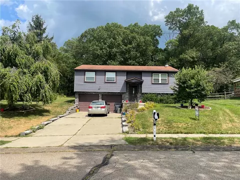 615 Nova Dr, Freedom, PA 15042