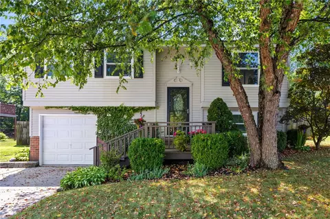 144 Mcdonald Dr, Cranberry Township, PA 16066