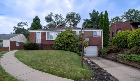 4372 Frank St, Pittsburgh, PA 15227