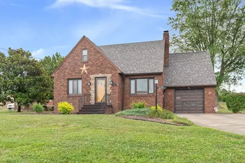 1021 High St, Brownsville, PA 15417