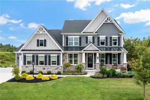 105 Abigail Dr, Mars, PA 16046