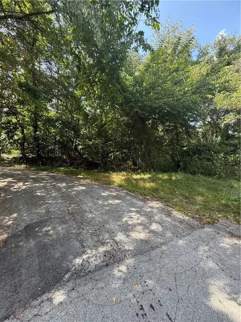 0 Farland St, Aliquippa, PA 15001