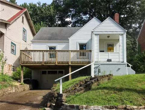 2407 Woodward Ave, Pittsburgh, PA 15226
