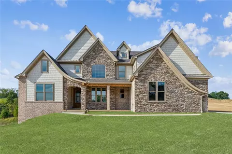 105 Victor St, Venetia, PA 15367
