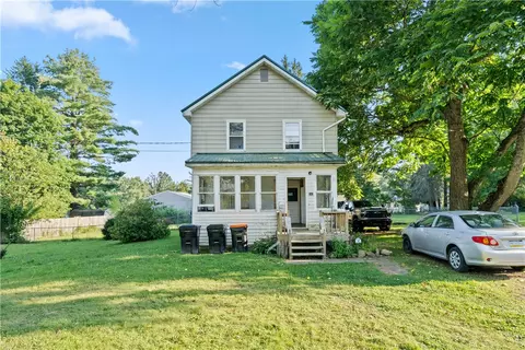 142 Johnson St, Corry, PA 16407