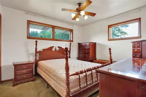 Bedroom - 109 Long Dr, Irwin, PA 15642 photo 3 of 4