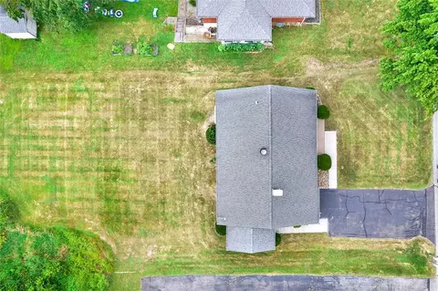 View/Area - 109 Long Dr, Irwin, PA 15642 photo 4 of 4