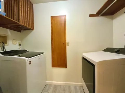 112 Cedar Ridge Dr, Monaca, PA 15061 photo 17