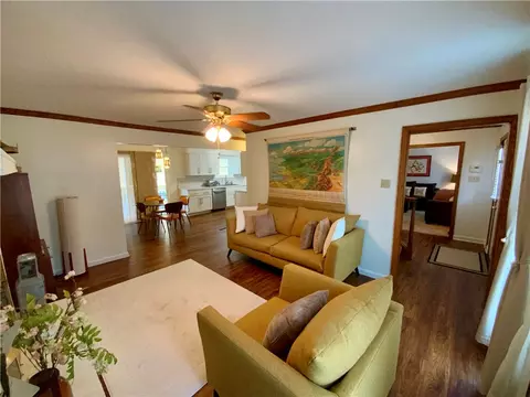 112 Cedar Ridge Dr, Monaca, PA 15061 photo 6